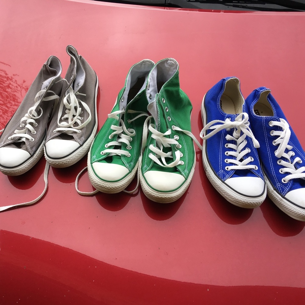 3 pairs of converse chuck Taylor allstars size 10