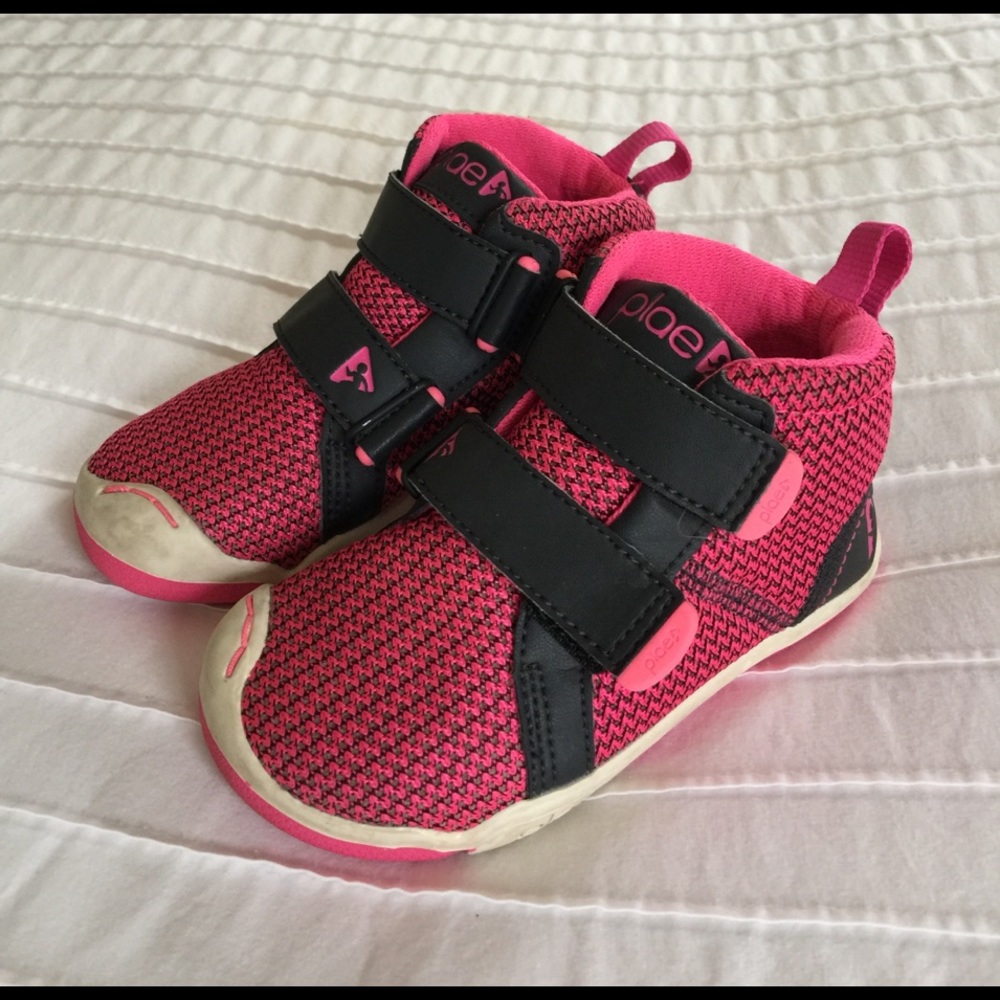 High end Plae shoes