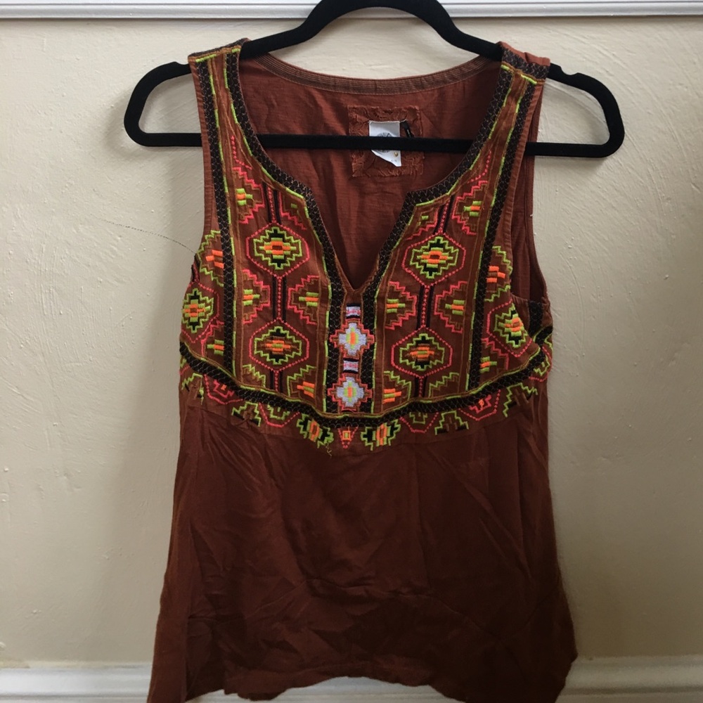 Anthropologie Flowy Embroidered Top - Akemi + Kin