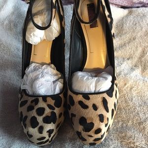 Jessica Simpson high Heels