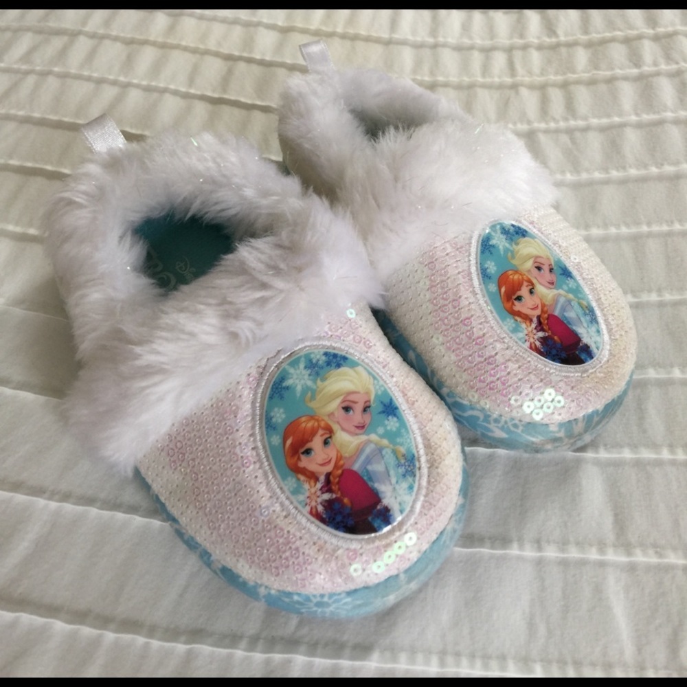 Frozen slippers with Elsa and Anna