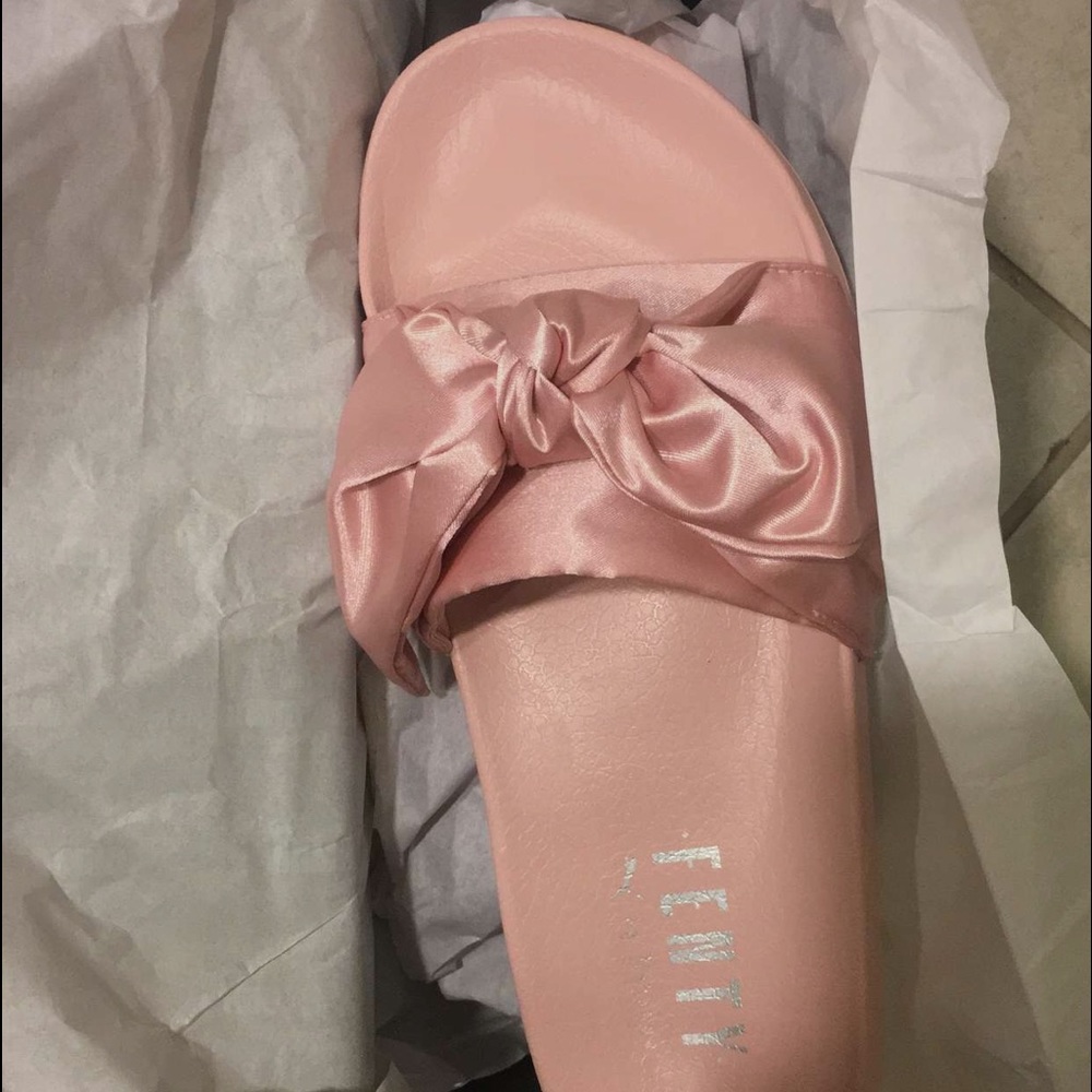 Authentic Rihanna Bow Slides