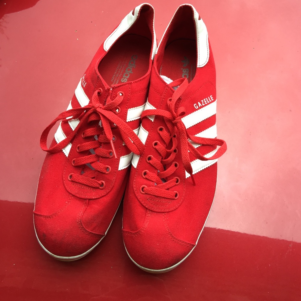 Adidas gazelle size 10