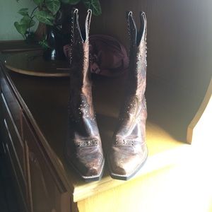 Artist rhinestone cowgirl boot