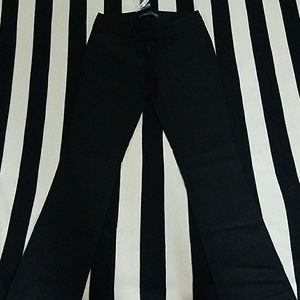 Limited Exact Stretch pants