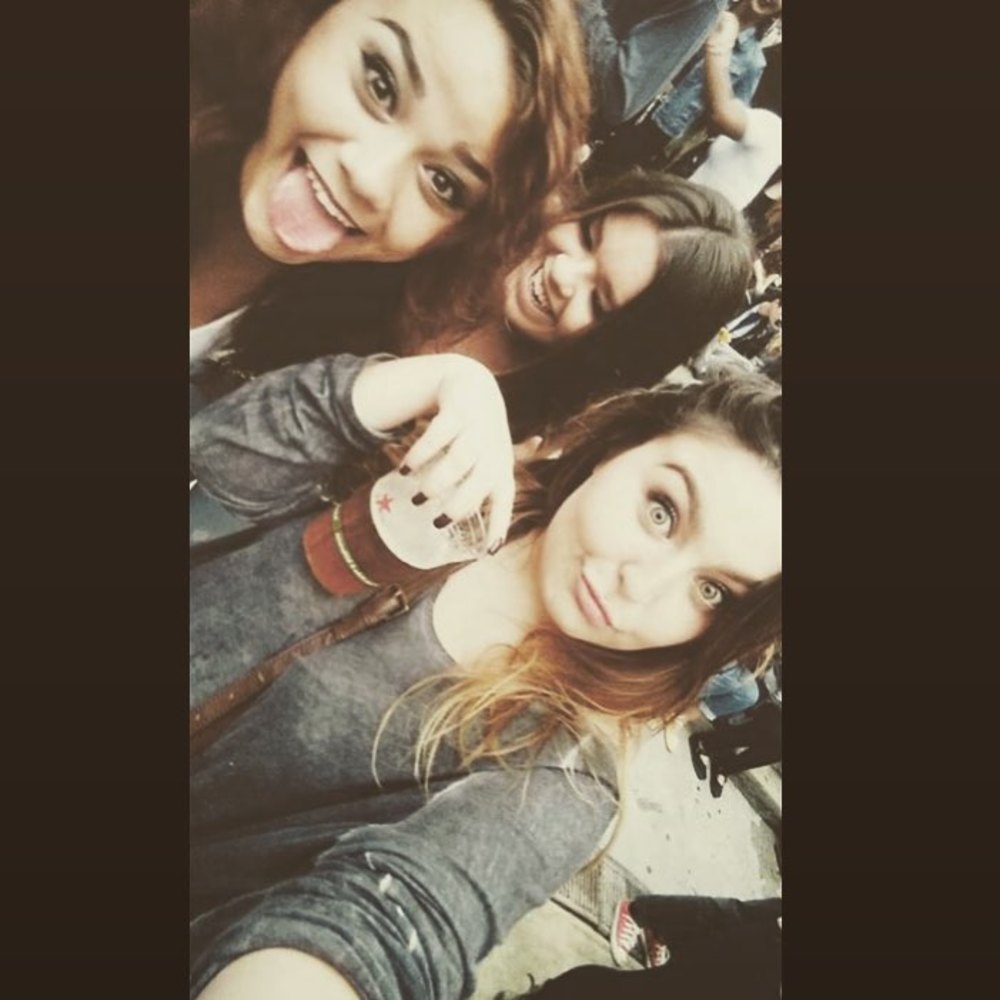 Meet your Posher, Loren