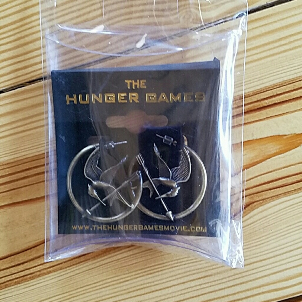 The Hunger Games Mockingjay Earrings NWT