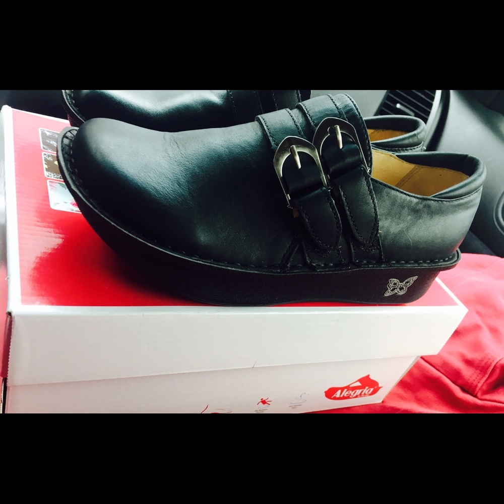 NWOT alegria professional shoes! Great for nursing