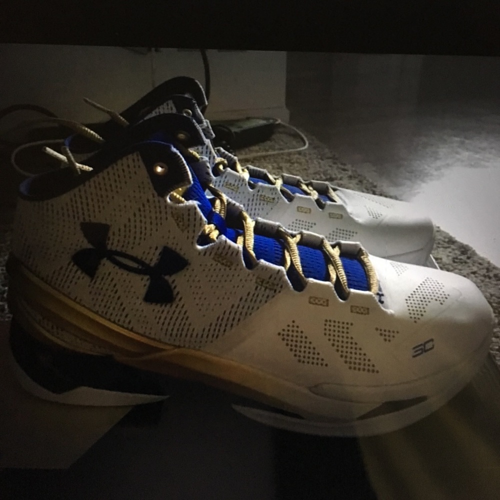 Curry 2 Gold Rings Size 12