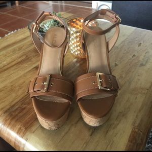 Also tan wedges with buckle