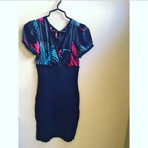 Bodycon V neck dress