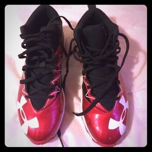 Boys Under Armor Football Cleats