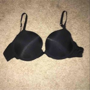 36D black bra
