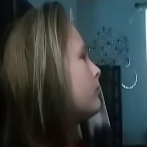 Meet your Posher, Lori