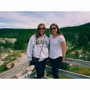 Meet your Posher, Rayne