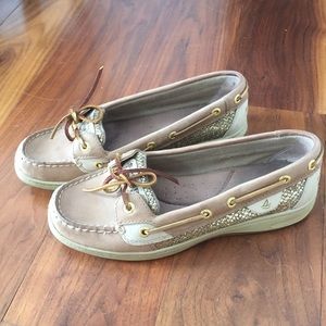 Sperry topsider