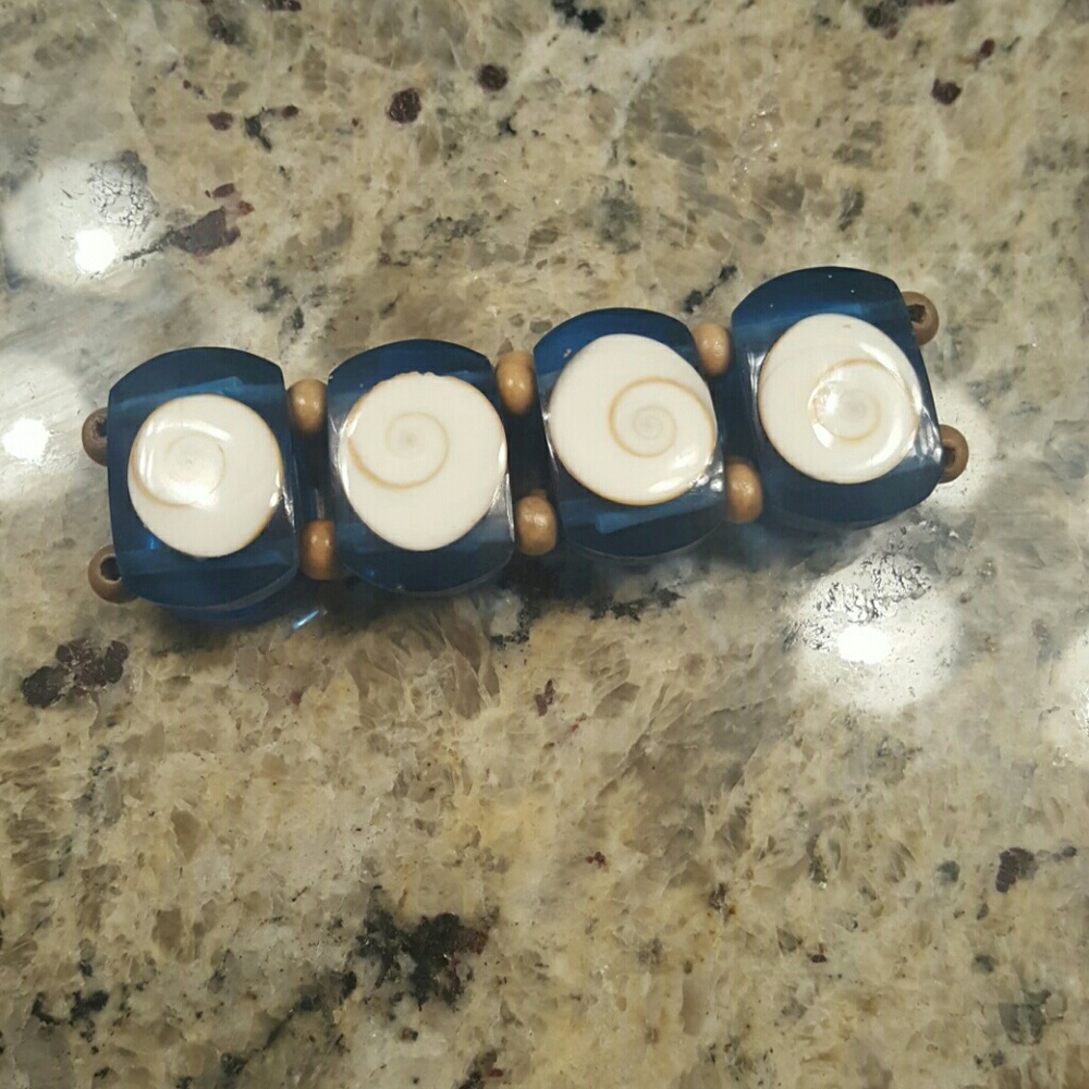 Funky Caribbean shell bracelet
