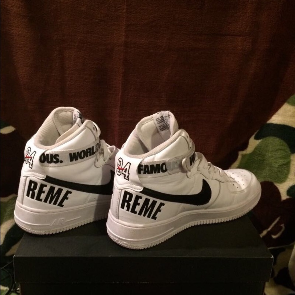 Supreme AF1