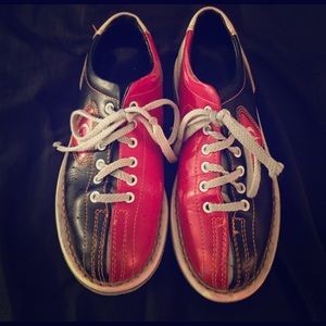 Vintage Classic Antique Bowling Shoes