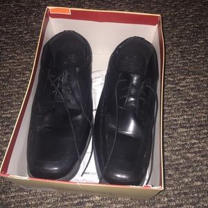 Size 14 men's dress shoes Size 14 men's dress shoes
