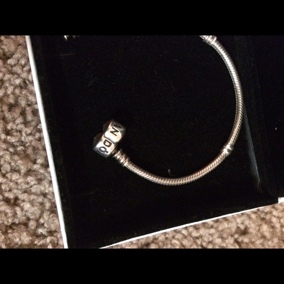 ‼️SOLD‼️Pandora bracelet - Picture 3 of 4