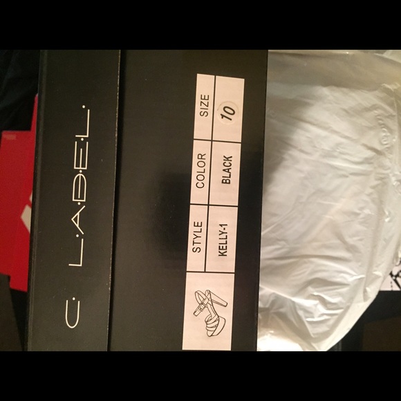 Heels - Picture 2 of 2