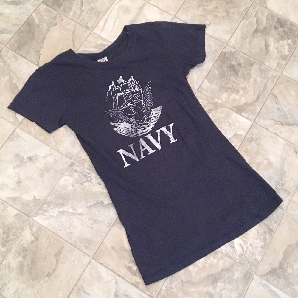 NAVY Tee