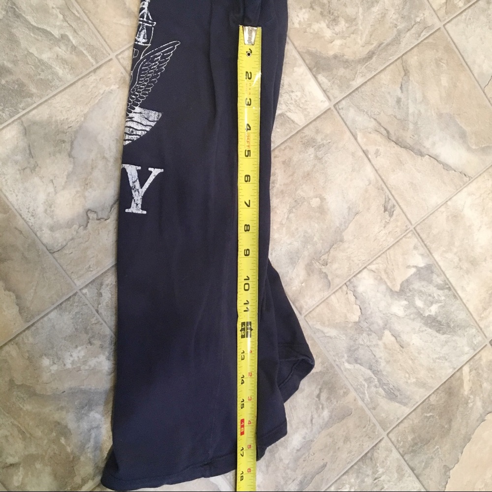 NAVY Tee - Picture 6 of 6