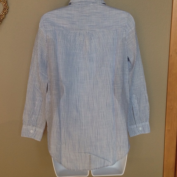 🍃💕Striped Twist Hem Button Down Shirt - Picture 4 of 6