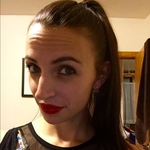 Meet your Posher, Candice