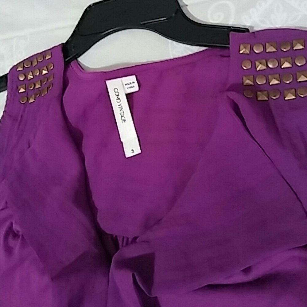 Shirt - Picture 2 of 2