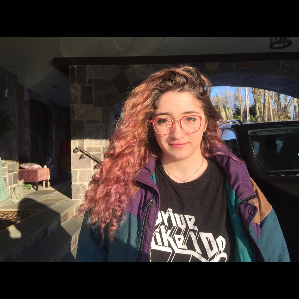 Meet your Posher, Gabrielle