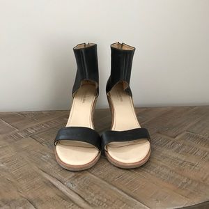 kookaburra wedge shoe