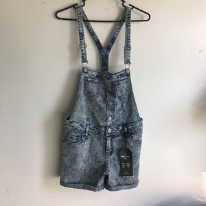 NWT Trendy Overall Shorts