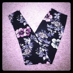 Os floral leggings