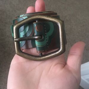 Leather geometric belt