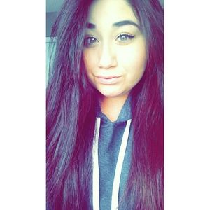 Meet your Posher, Stephanie