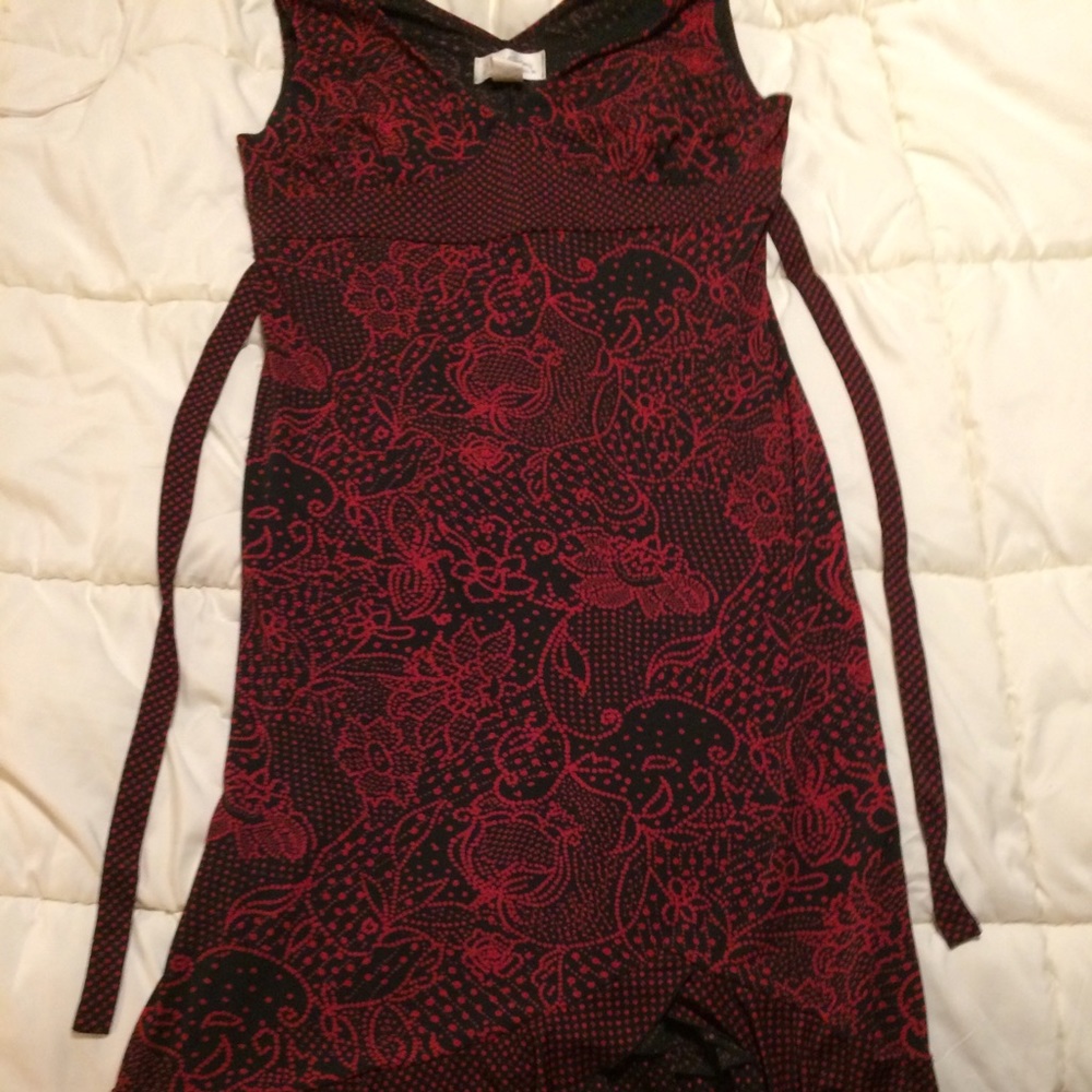 Flounce hem dress