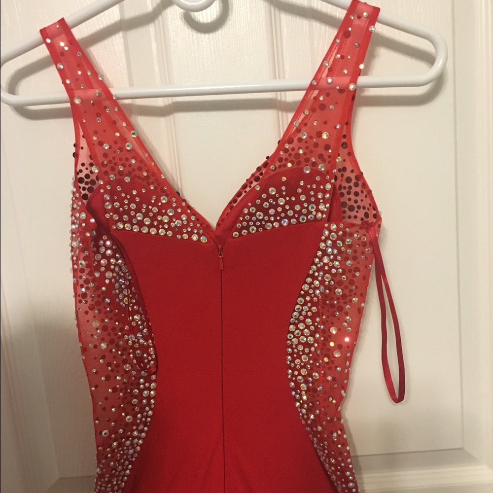 Prom dress - Picture 7 of 8