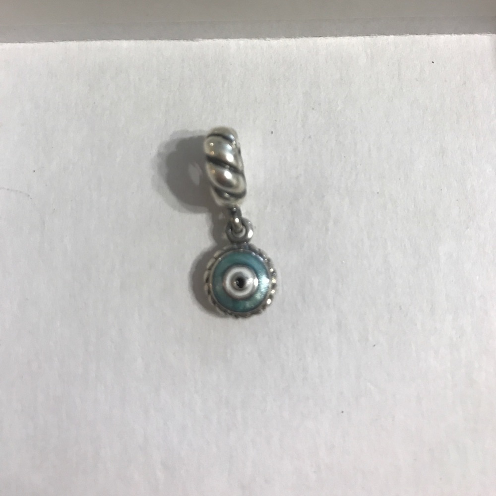 Pandora's Watchful Eye, Mixed Enanels Charm