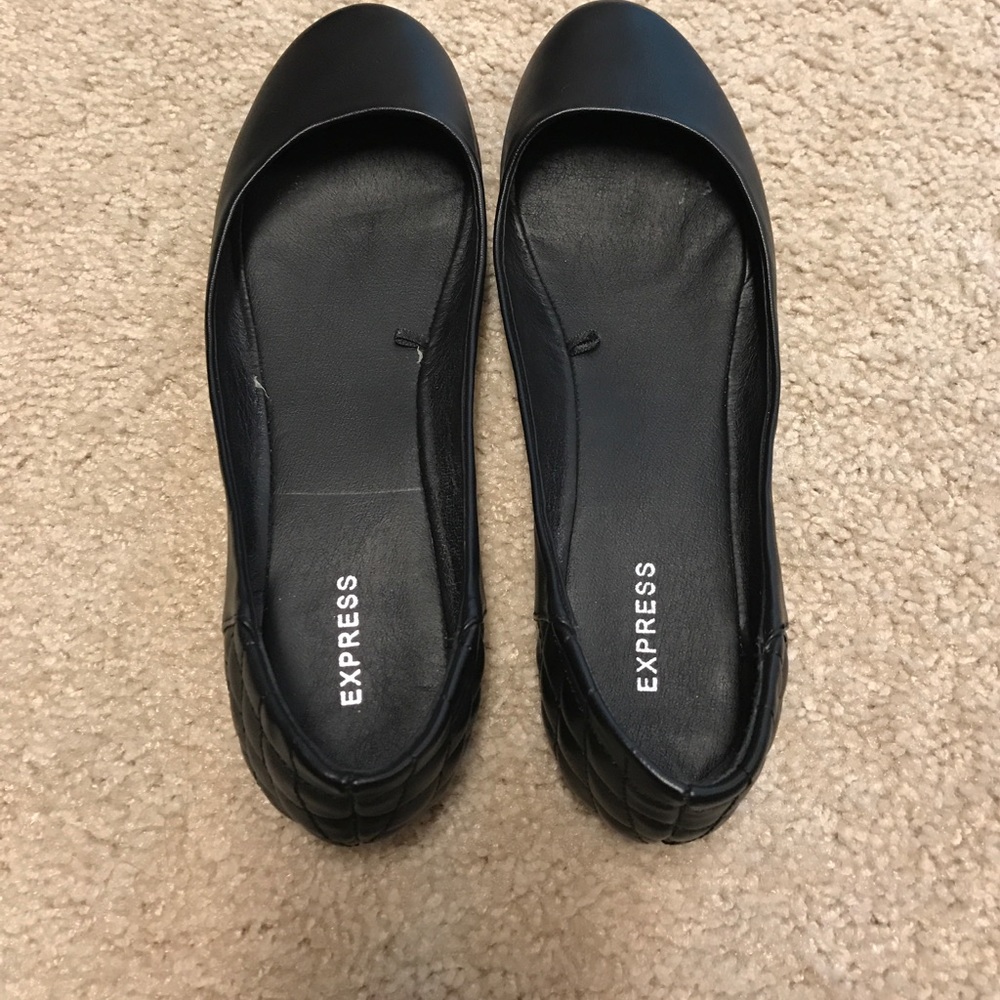 EUC black express flats