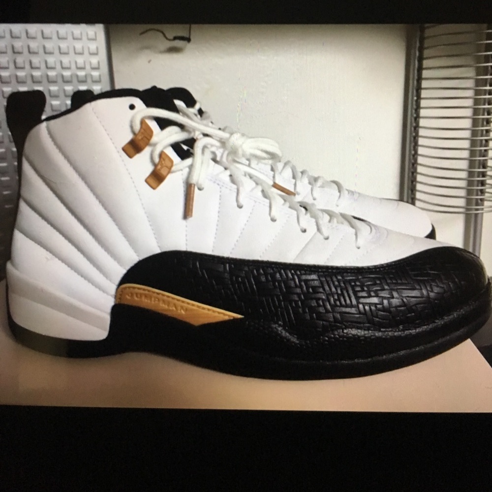 Air Jordan 12 CNY size 12