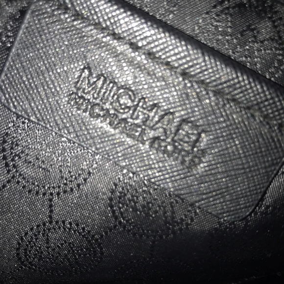 Michael Kors Purse - Picture 3 of 3