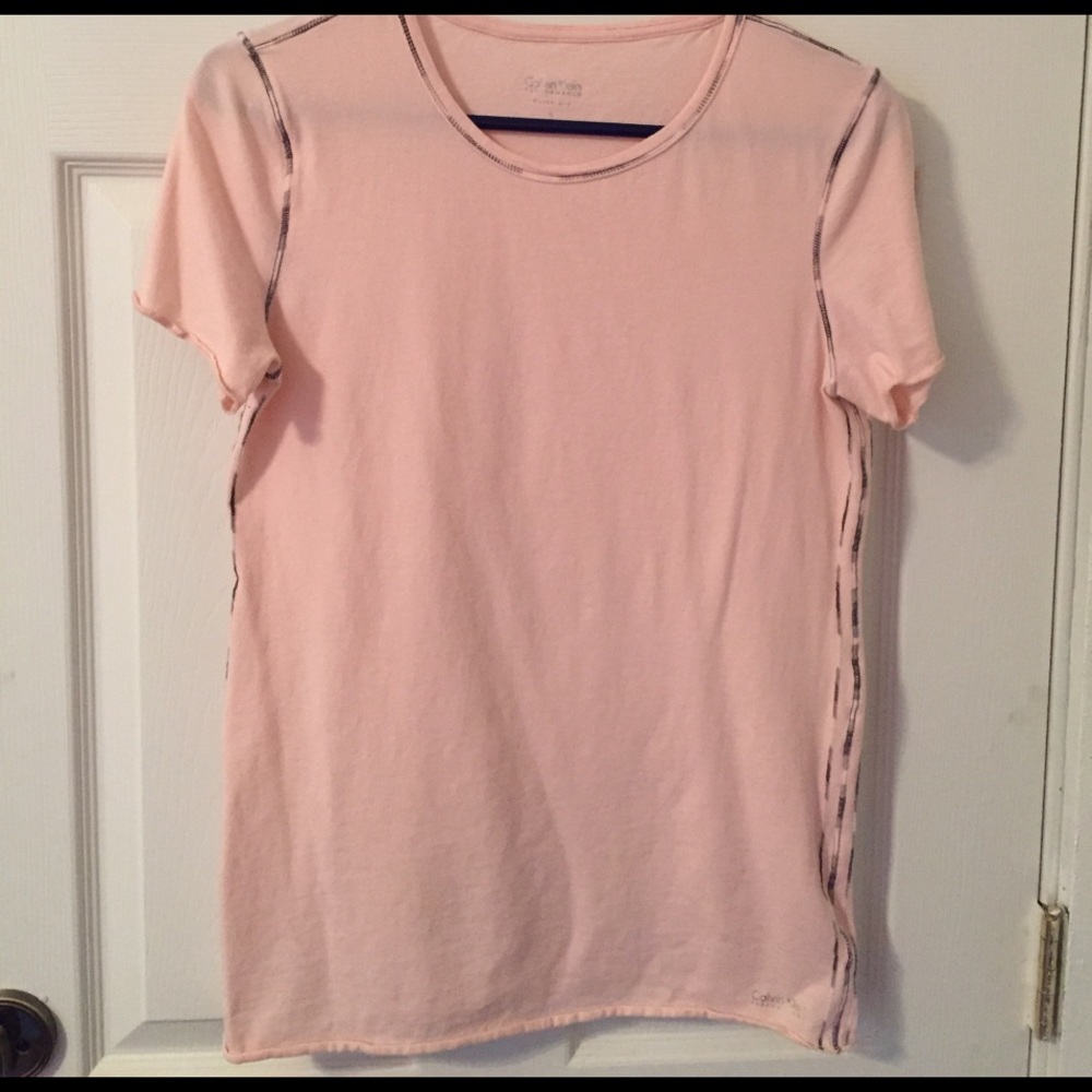 Calvin Klein size large tee