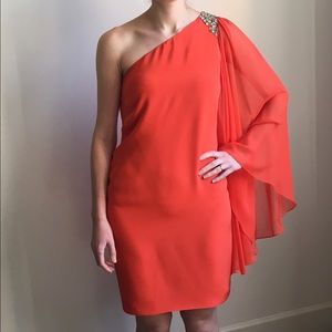 🎉 HP 🎉 Marchesa One-Shoulder Dress