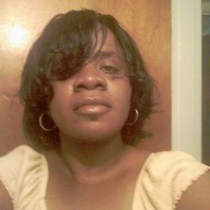 Meet your Posher, Monica w