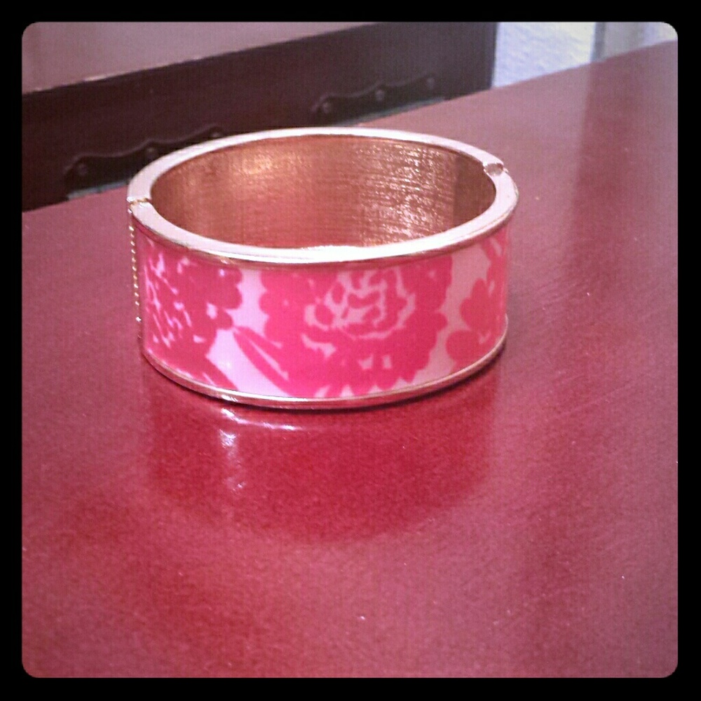 Rose bracelet