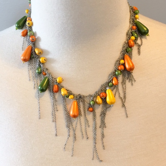 A Fabulous Spring Time Favorite Necklace! - Picture 3 of 4