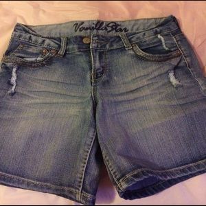 Juniors Vanilla Star Shorts