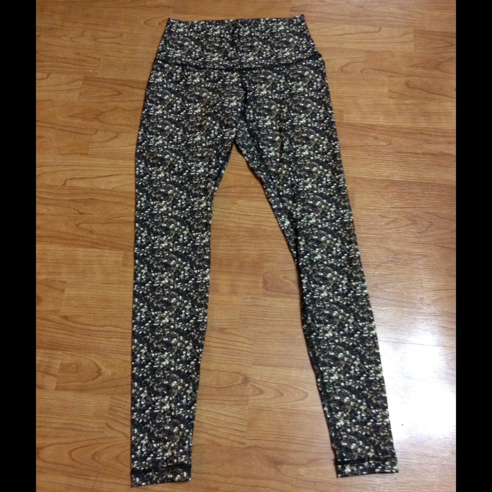 LuluLemon Athletica Sequin Shine Pant